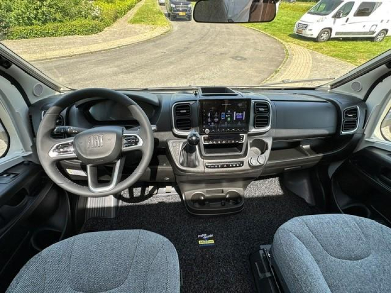Bürstner Signature SFT 7.0 CAMPER VAN HET JAAR!  foto: 20