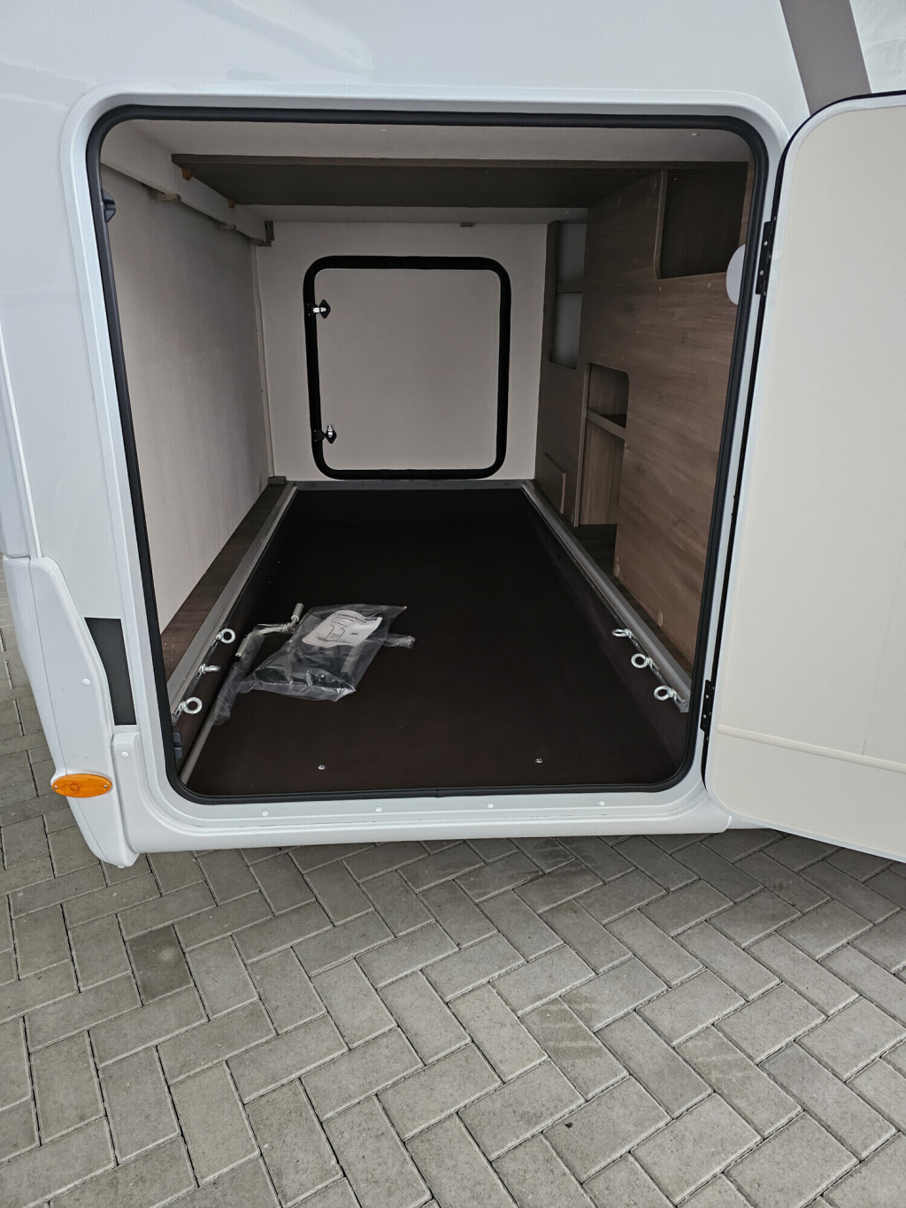 Carado T447 Edition 25