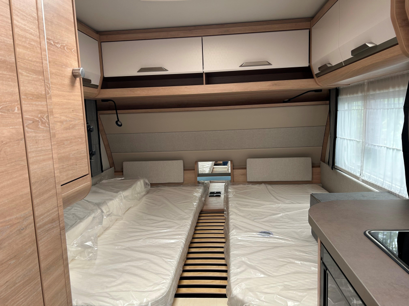 Knaus Sudwind Black Selection 500 EU 2026 SINGLE BEDS photo: 4