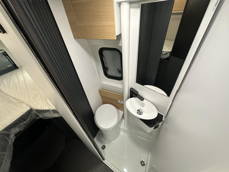 Adria Twin 640 SLB Anh&auml;ngerkupplung | Ex-Vermietung Foto: 13