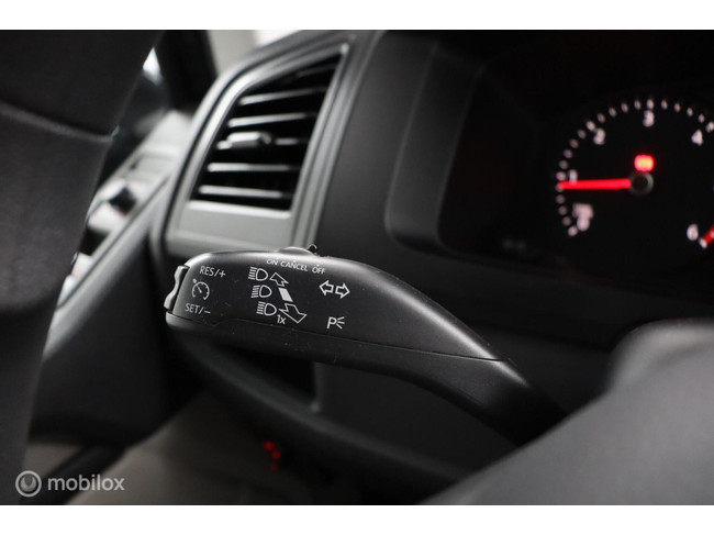 Volkswagen Transporter Buscamper 2.0TDI 140Pk Lang California-look | 4-seats/4-berths | Pop-top roof |NW.STAAT photo: 17