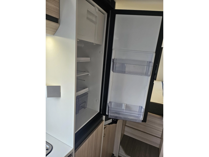 Adria Twin 640 SL Enkele bedden  foto: 11