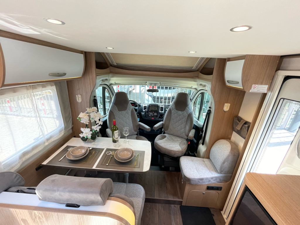 Carado T338 CLEVER EDITION ENKELE+HEFBED AUTOMAAT  foto: 1