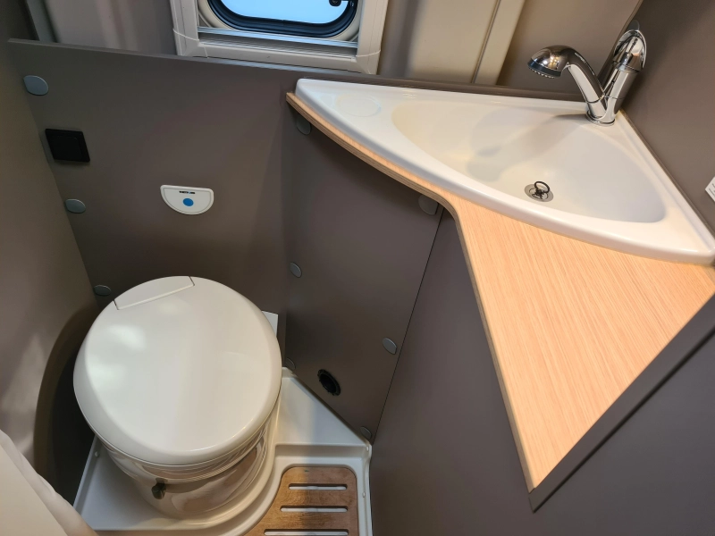 LMC Innovan 600 Skyroof - medio sept/okt  foto: 18