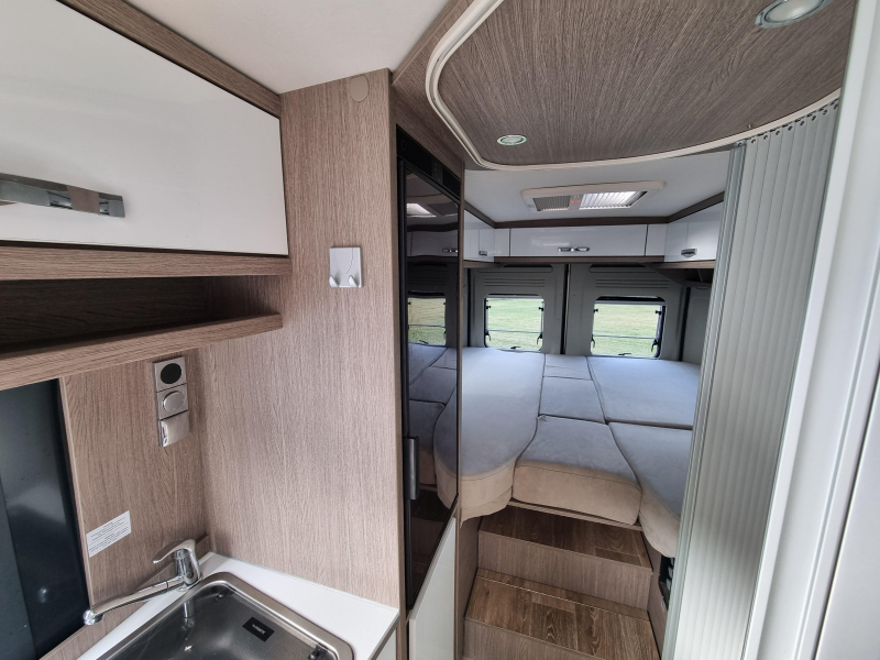 P&ouml;ssl Roadcruiser 640 Top condition, low mileage photo: 21