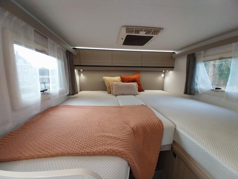 Adria Compact Axess 670 SL, aire acondicionado doble, enganche de remolque foto: 11
