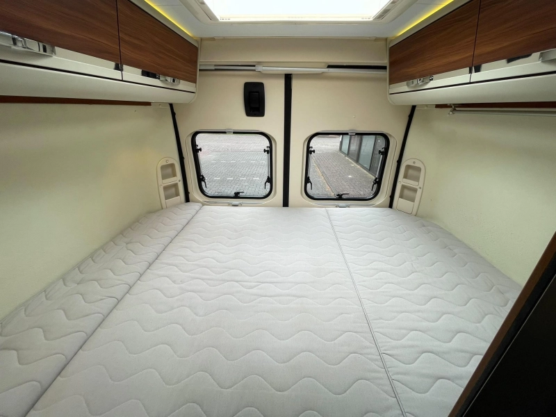 Adria Twin 600 SPT Bed Airco 49000 km 2016  foto: 16