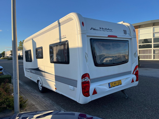 Hobby 540 UFE Excellent | Bankairco | Dakluifel | Vol automatische mover |  Fransbed | Douche | TV & Wii | Grote koelkast en kruidenkast foto: 6