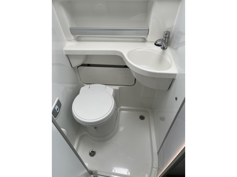 Westfalia Columbus 600 D - Winterpaket Foto: 16