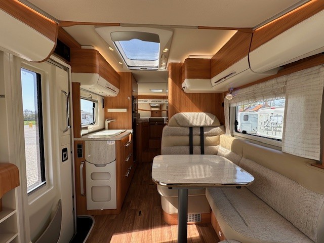 Hymer B 588 DL, nur 15249 km! Foto: 1