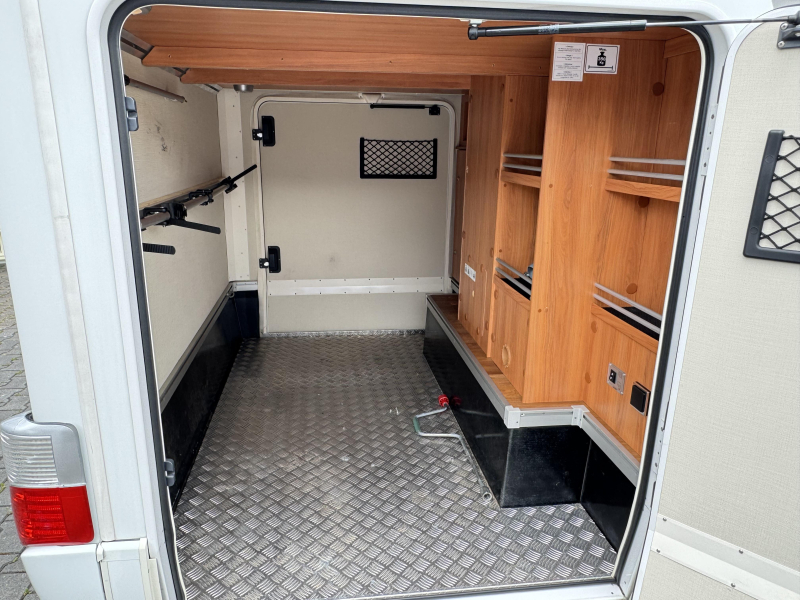 Hymer ML-T 580 - lits jumeaux photo: 21