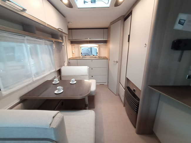 Bürstner Premio 470 TS foto: 13