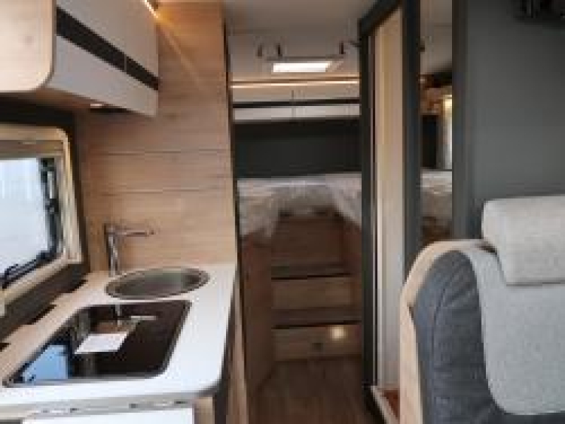 Dethleffs Globebus Go T45 RIJD NU IN HUUR !  foto: 8