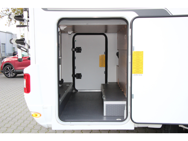 Adria Coral 600 SC Queensbed - Compacto foto: 11