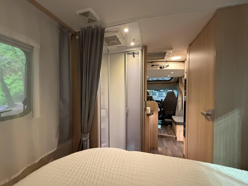 Sunlight T 69 L Queensbed - hefbed  foto: 15