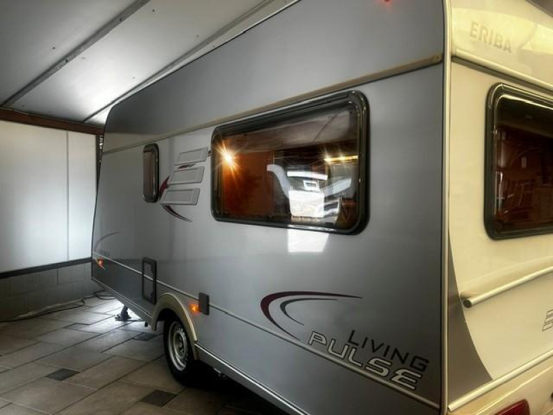 Eriba Living Pulse 440 mover, awning photo: 13