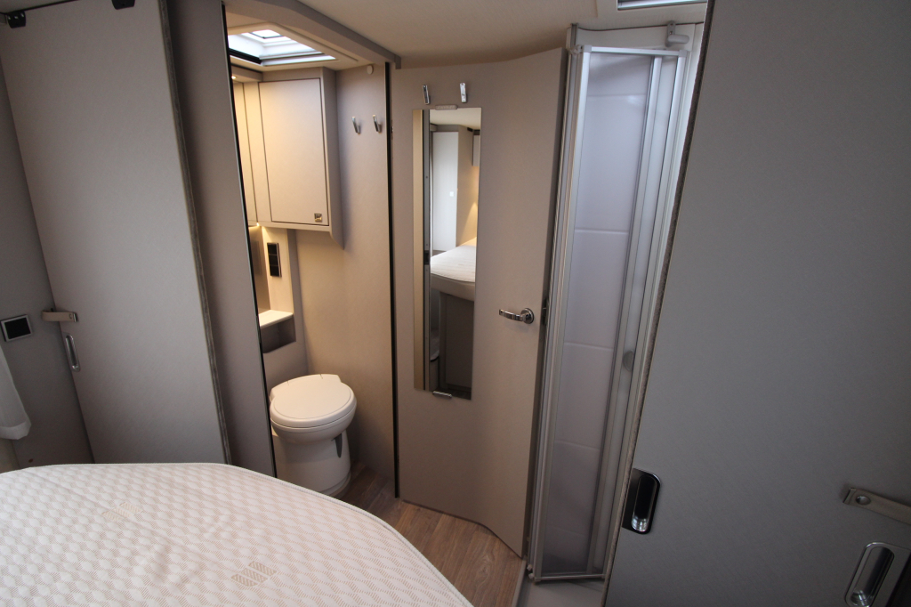 Hymer Tramp T 695 S photo : 11