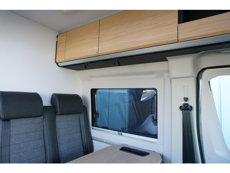Adria Twin 600 SLB Spring Edition, Automaat  foto: 11