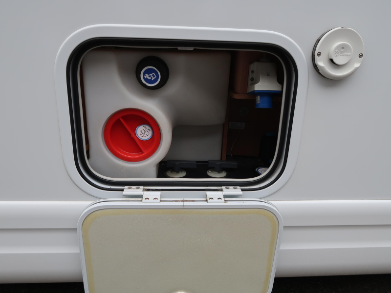 Knaus Sky Wave 700 MEG MET AUTOM. LEVELSYSTEEM  foto: 14