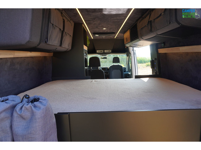 Volkswagen Crafter foto: 23