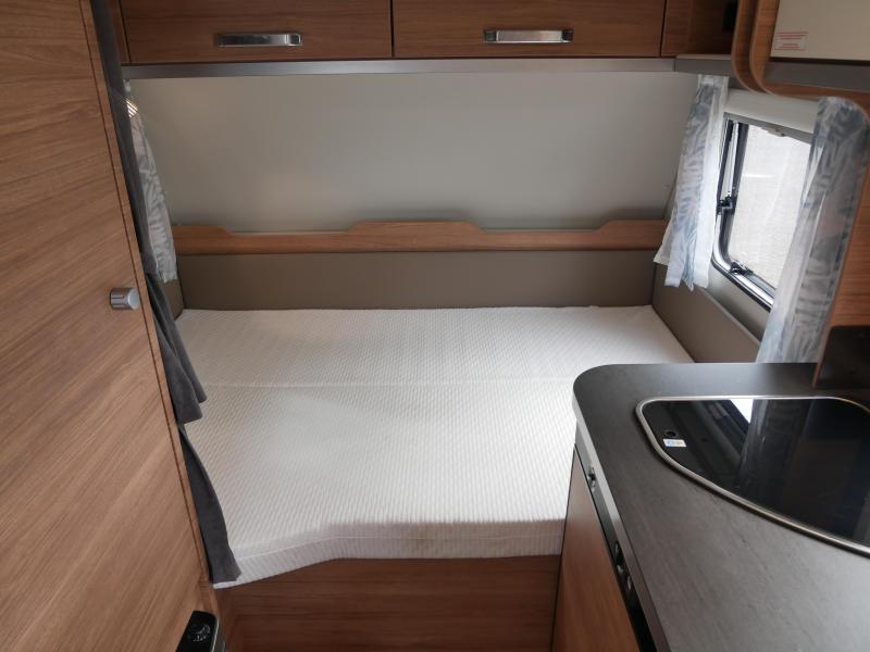 Weinsberg CaraOne 390 QD Incl. voortent  foto: 9