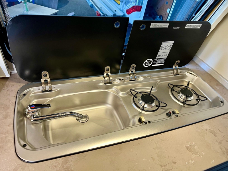 T@B Off Road 320 voortent, fietsenrek  foto: 11