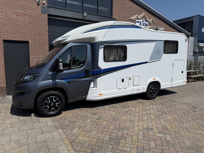 Knaus Sky Wave 650 MEG &iexcl;Amplia autocaravana! foto: 6