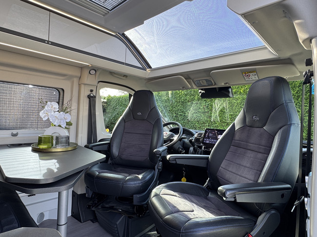 Adria Twin Supreme 640 SGX 180 pk AUTOMAAT 9-Traps Euro6 Fiat Ducato 8 Maxi **Lengtebedden in hoogte verstelbaar/4 zitplaatsen/Luifel/ foto: 7