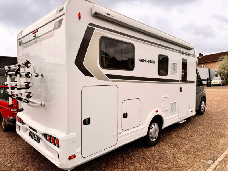 Weinsberg CaraSuite 700 ME EH478 ensuite badkamer  foto: 3