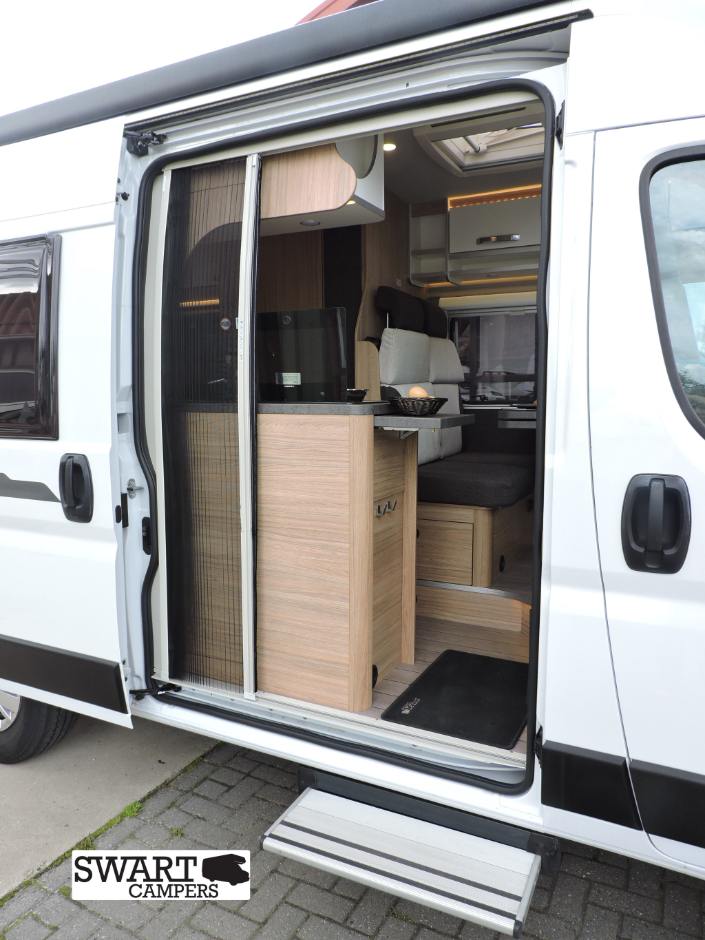 Weinsberg CaraBus 540 MQ, Dwarsbed Automaat foto: 18