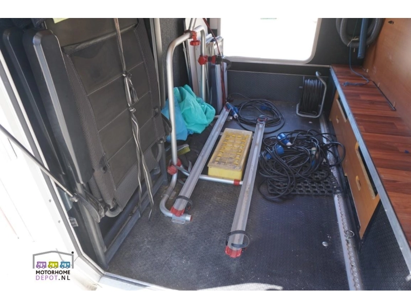 Niesmann+Bischoff Arto 69 L Sachs Automaat  foto: 15
