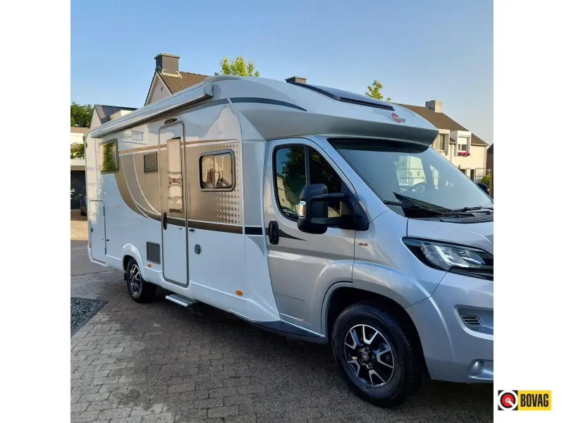 Adria Twin Supreme 600 SPB Festbett 70000 km 2019