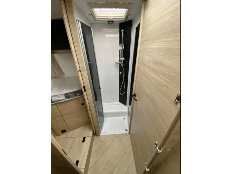Chausson 777 Premium Etappe Line 8-Gang Automatik Foto: 15