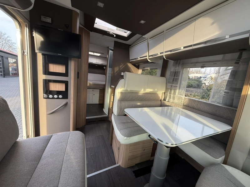 Adria Matrix Supreme 670 SC AUTOMAAT | LEVELSYSTEEM  foto: 14