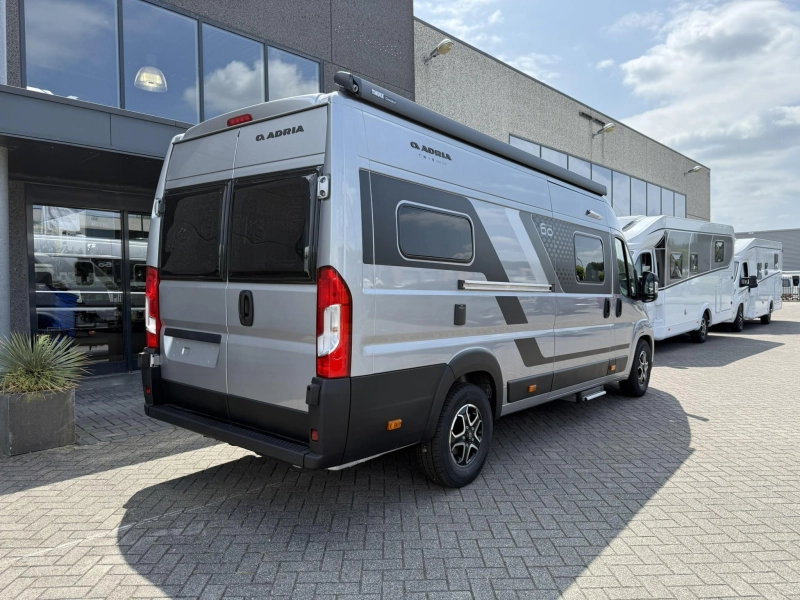 Adria Twin 640 SGX 60 Years Edition foto: 3