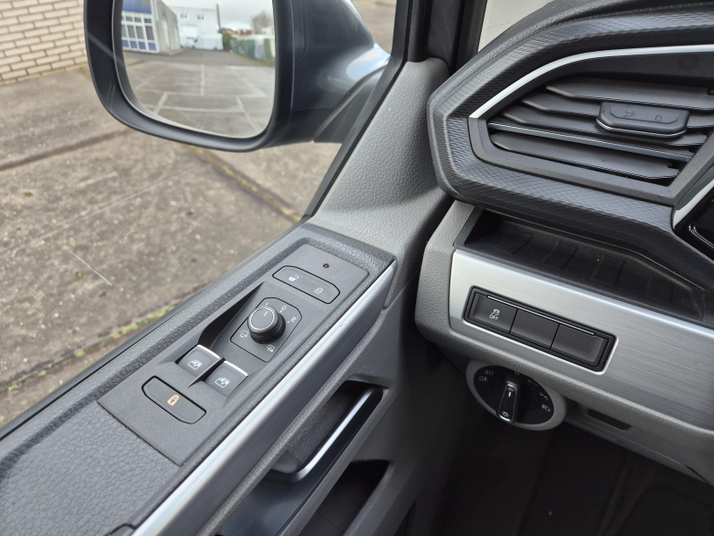 Volkswagen T6.1 California Ocean DSG Bulli  foto: 12