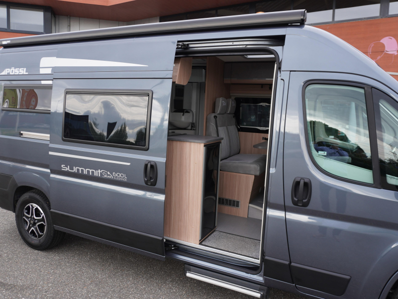 P&ouml;ssl Summit Shine 600 L AS NEW AND COMPLETE photo: 4