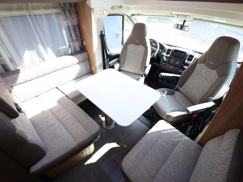 Adria Coral Axess 600 SL levelsysteem | fietsenrek  foto: 4