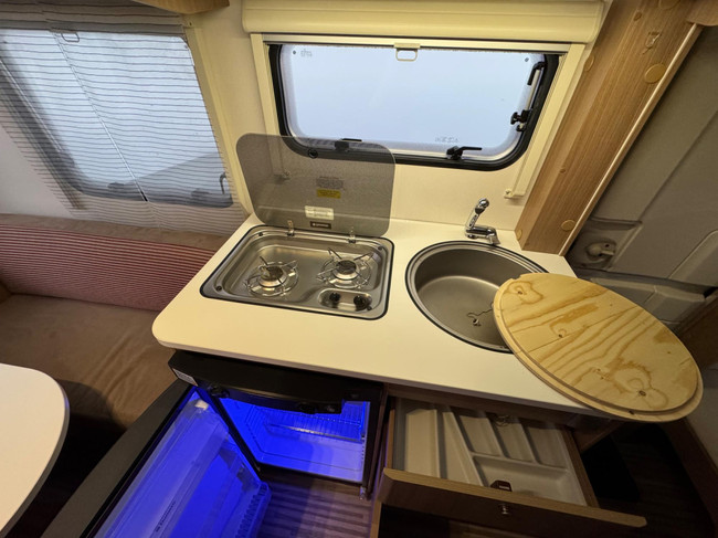 Adria Aviva Lite 350 L foto: 9