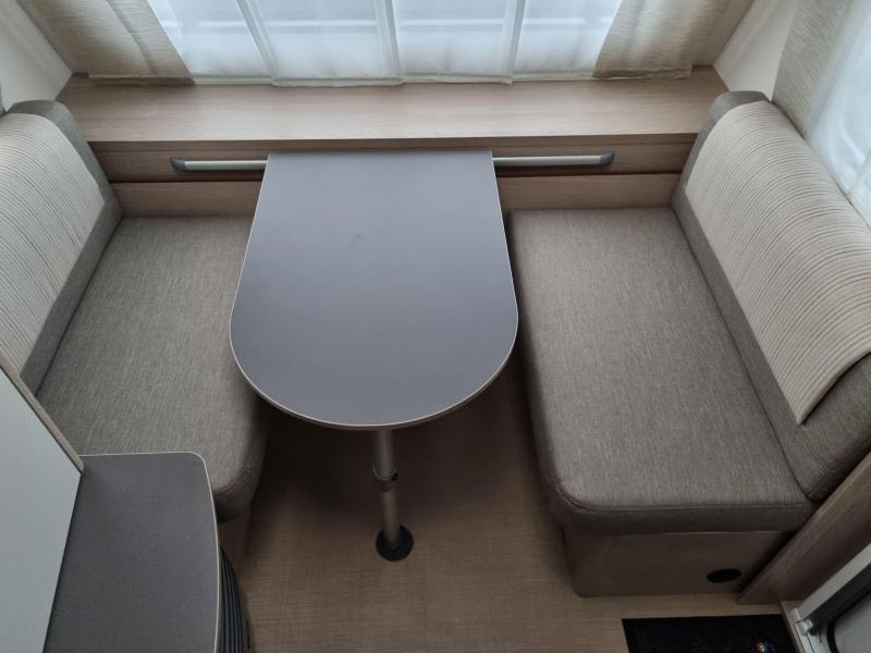 Bürstner Premio Life 480 TL -lengtebedden  foto: 5