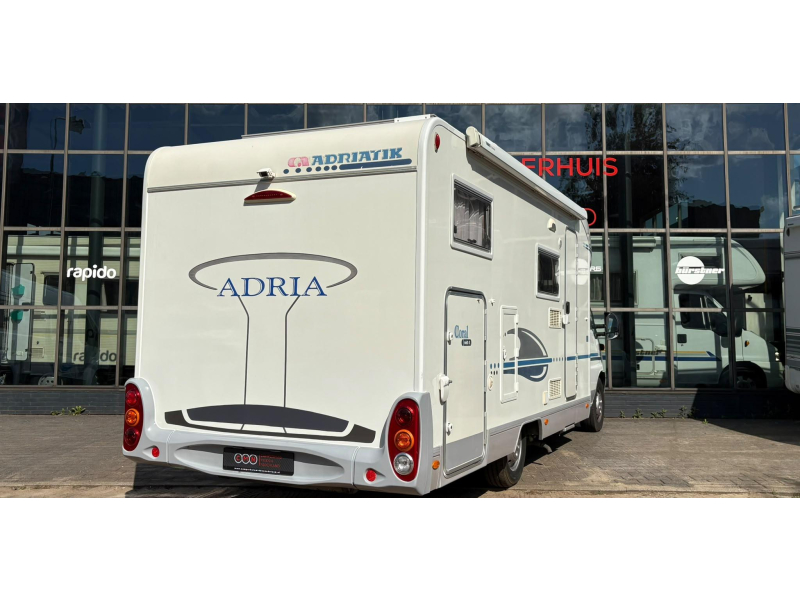 Adria Coral 660 SL Camas individuales, Aire acondicionado, 130CV foto: 3