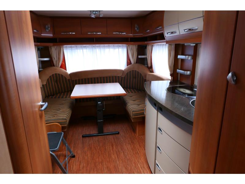 Hobby Excellent 560 UL Einzelbetten und Mover Foto: 7