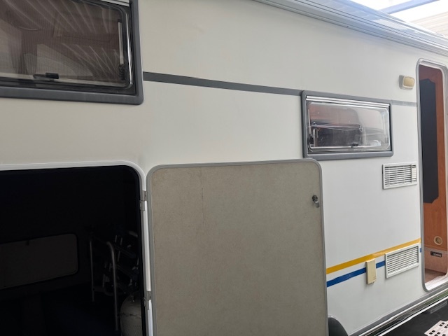 Fiat Euramobil c672 HB photo : 13