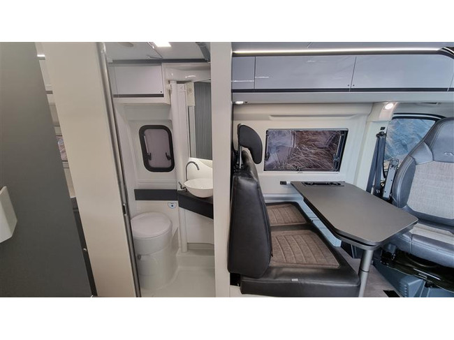 Adria Twin Supreme 640 SLB foto: 6