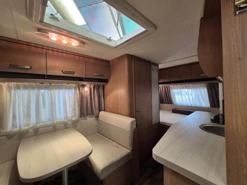 Knaus Sport 420 QD zakluifel met zijwanden 