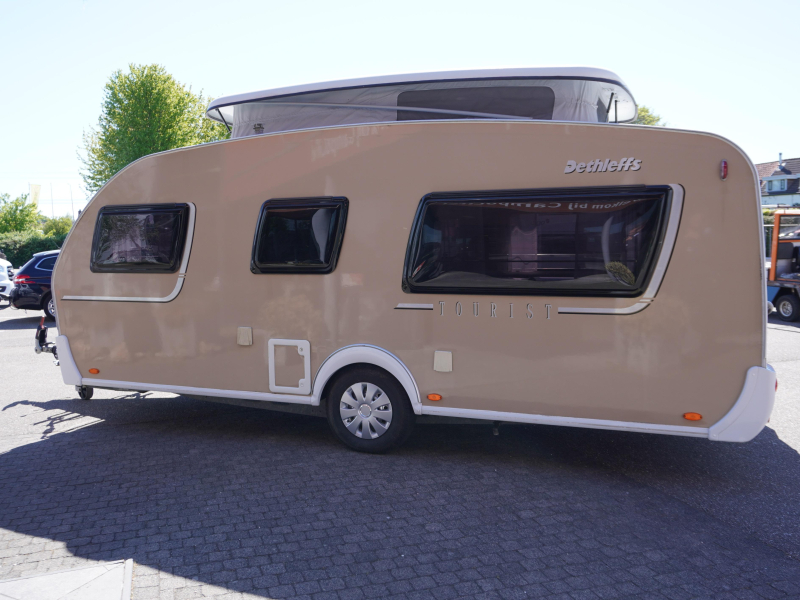 Dethleffs Tourist HD 460 MET UNICO VOORTENT  foto: 16