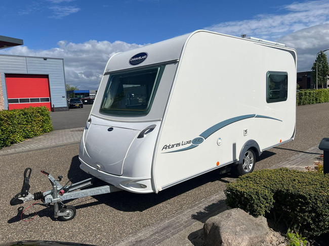 Caravelair Antares Luxe 390 Freeline | Fietsenrek | Dinette | Vastbed | Kachel | Koelkast | foto: 2