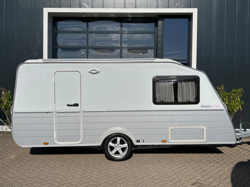Kip Vision Special 41 TCB Hefdak, Lengtebedden, LMV  foto: 3