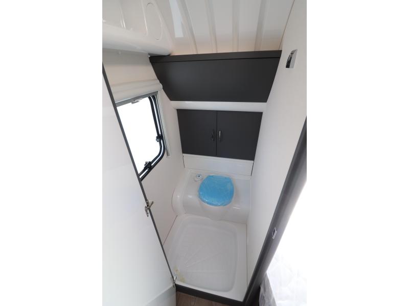 Hobby Excellent Edition 460 UFE MODEL 2026 - 1500 KG -606  foto: 14