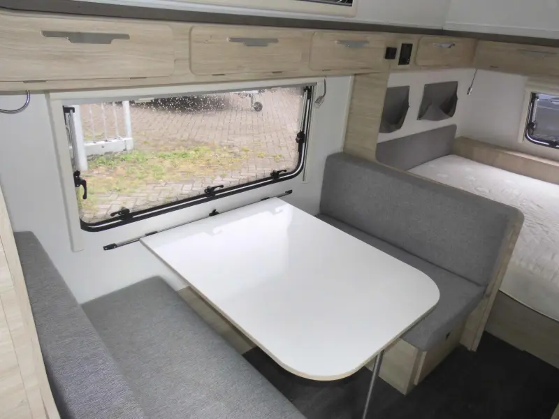 Trigano Silver Trend 420 CP Mover, cassetteluifel  foto: 2